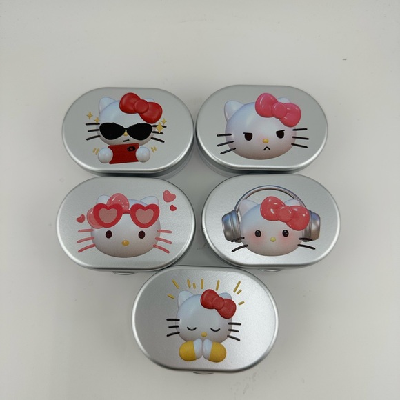 5 Pack Hello Kitty Tin Contact Lense case with tweezers - Picture 3 of 3